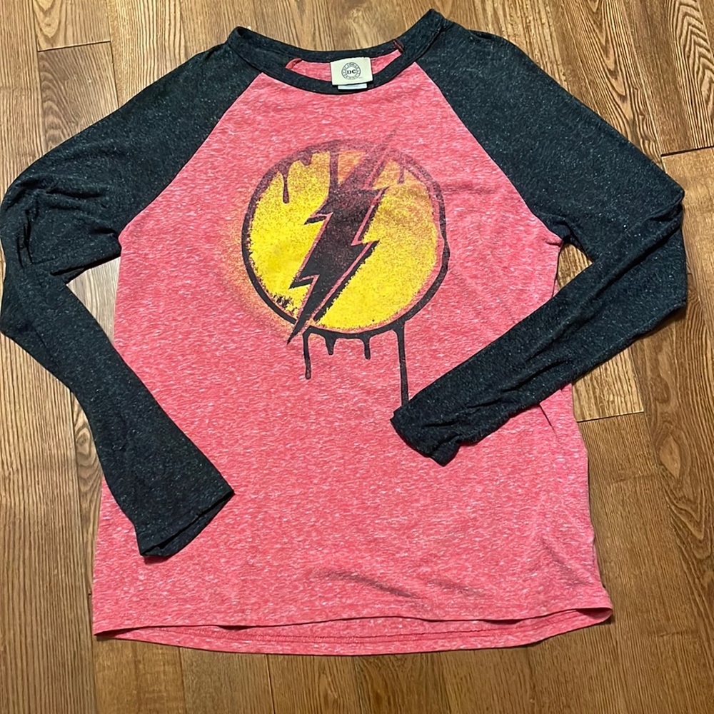 DC shirt